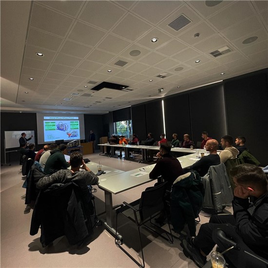 <p>PARAMINA is proud to announce that on Friday the 27th of January, accomplished with great success its seminar on the use & maintenance of our Breathing Air Compressors & Service Screw Air Compressors on board.</p>
%>